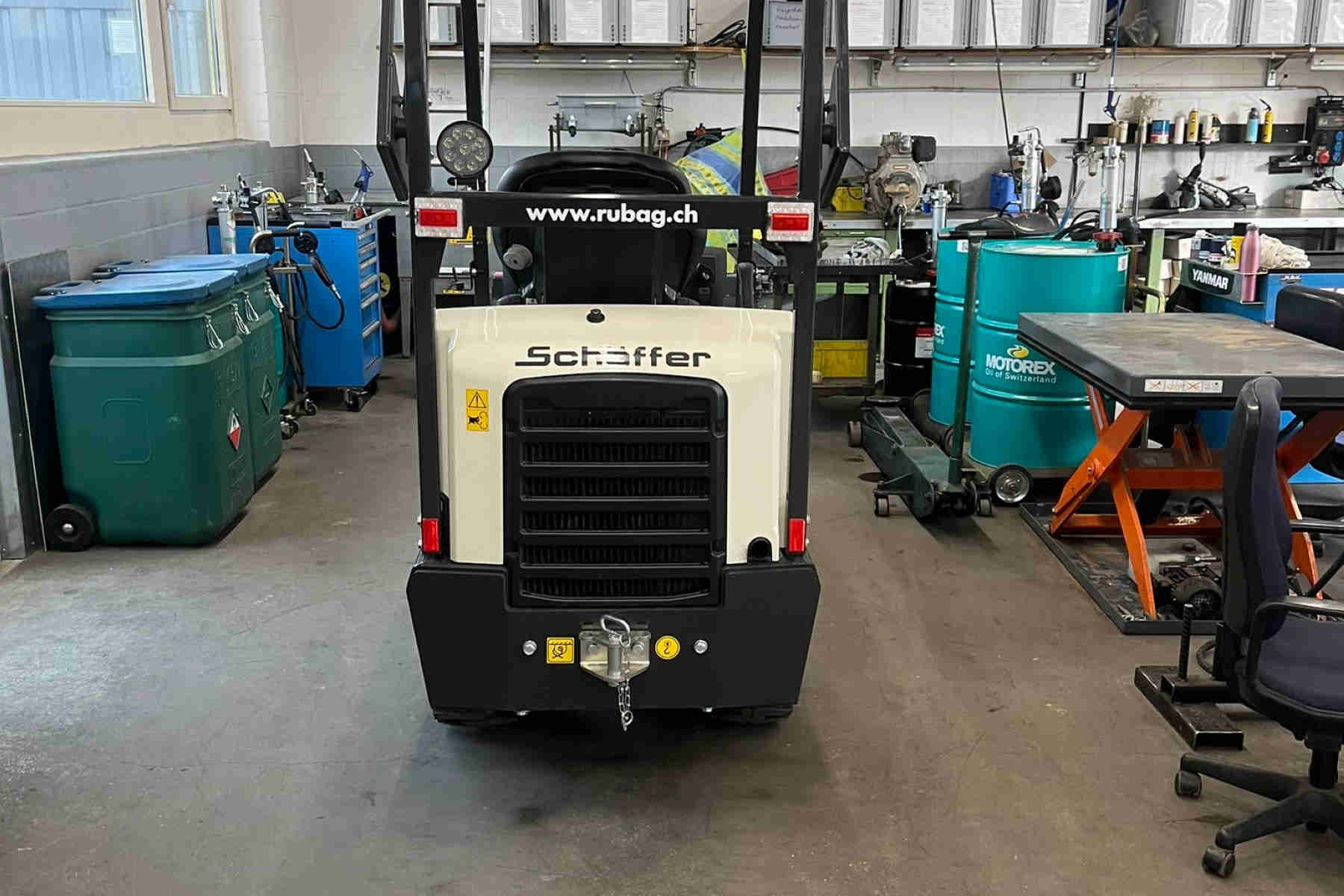 RUBA4336_2607404 vehicle image