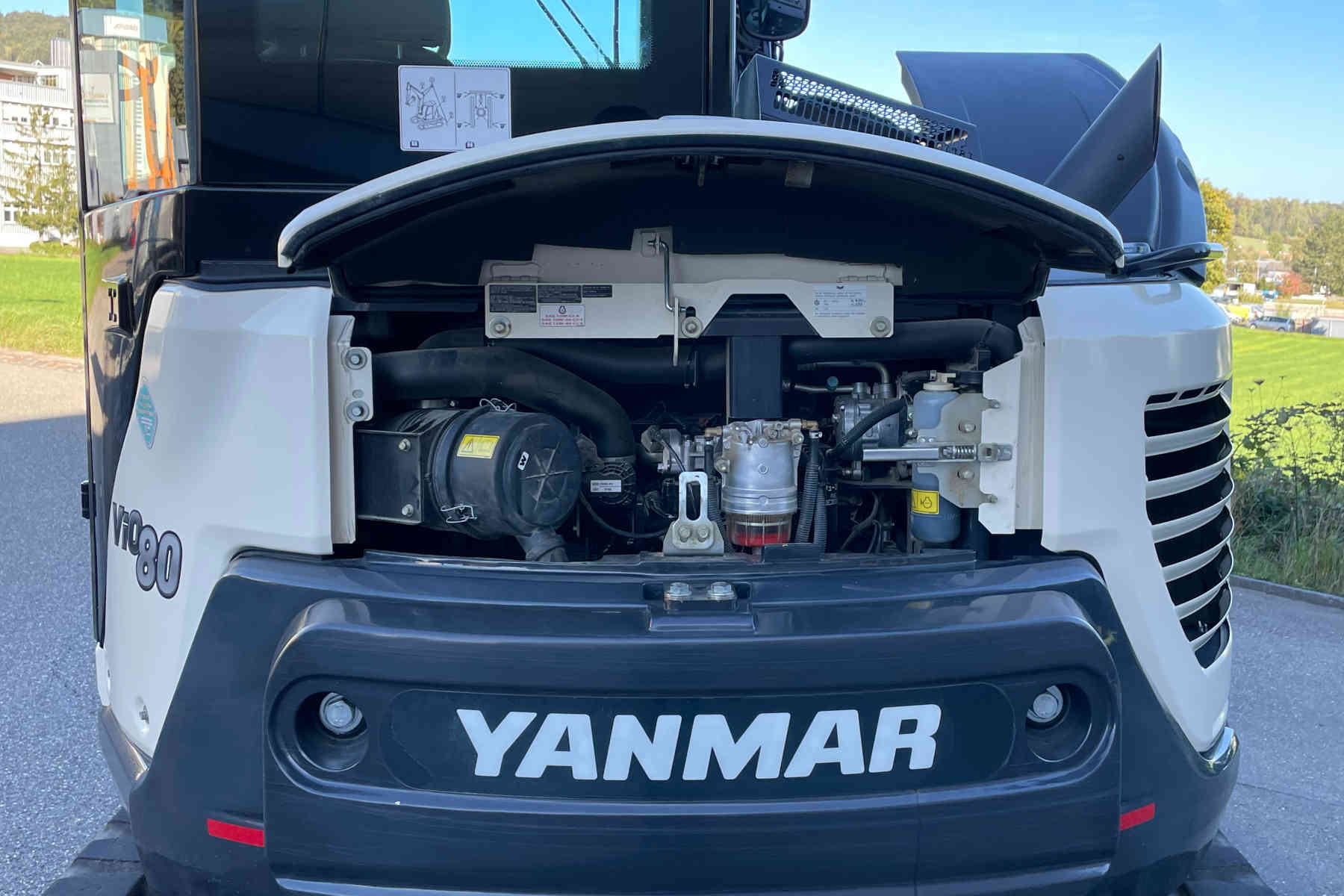 RUBA4336_2607410 vehicle image