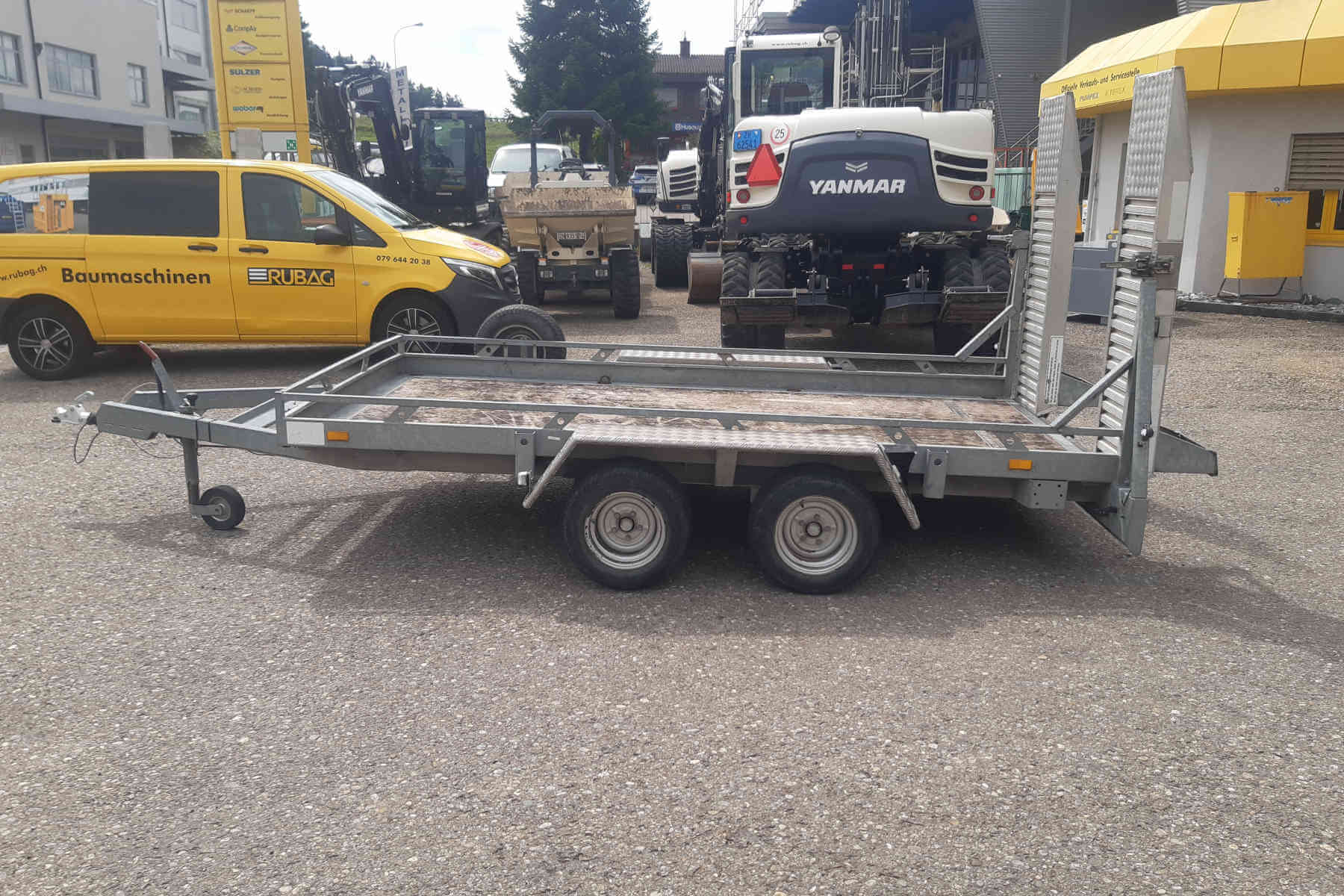 RUBA4336_2607420 vehicle image