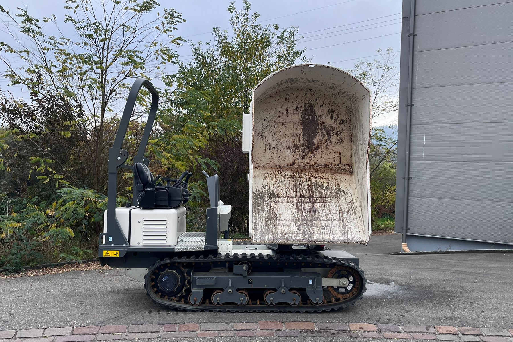 RUBA4336_2612984 vehicle image