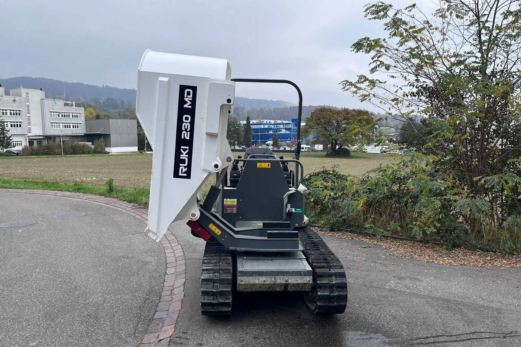 RUBA4336_2612984 vehicle image