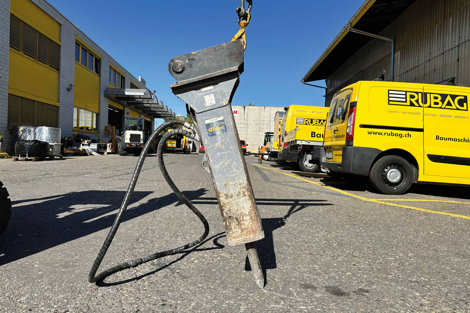 RUBA4336_2762862 vehicle image