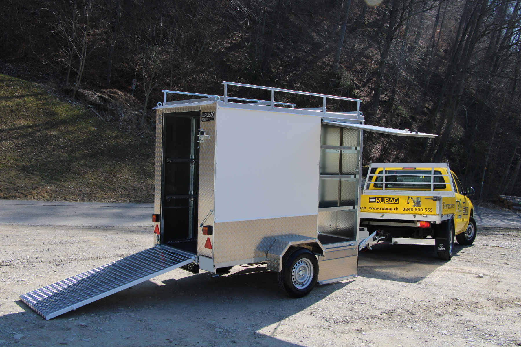 RUBA4336_2643624 vehicle image