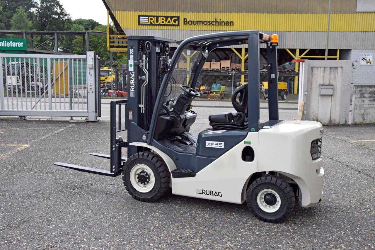 RUBA4336_2658661 vehicle image