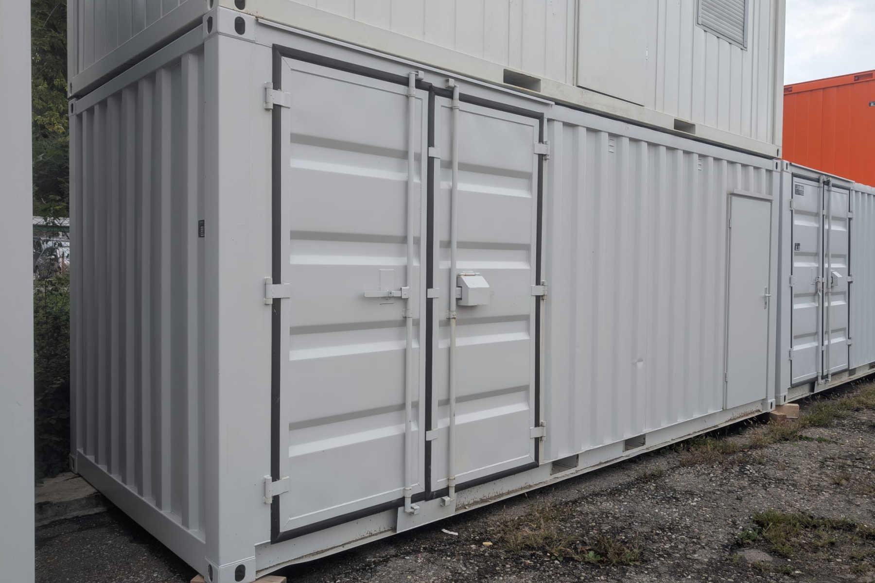 RUBA4336_2747281 vehicle image