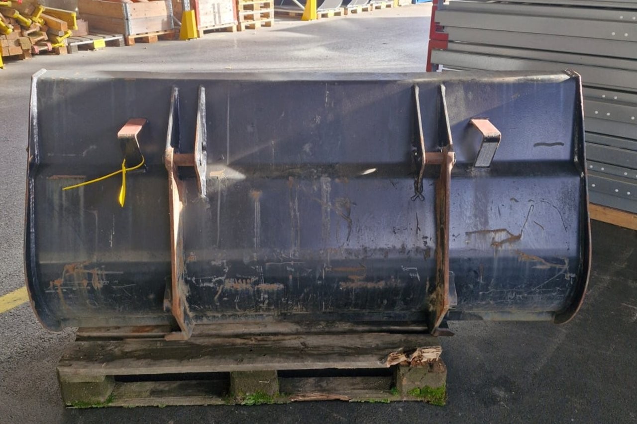 RUBA4336_2758727 vehicle image