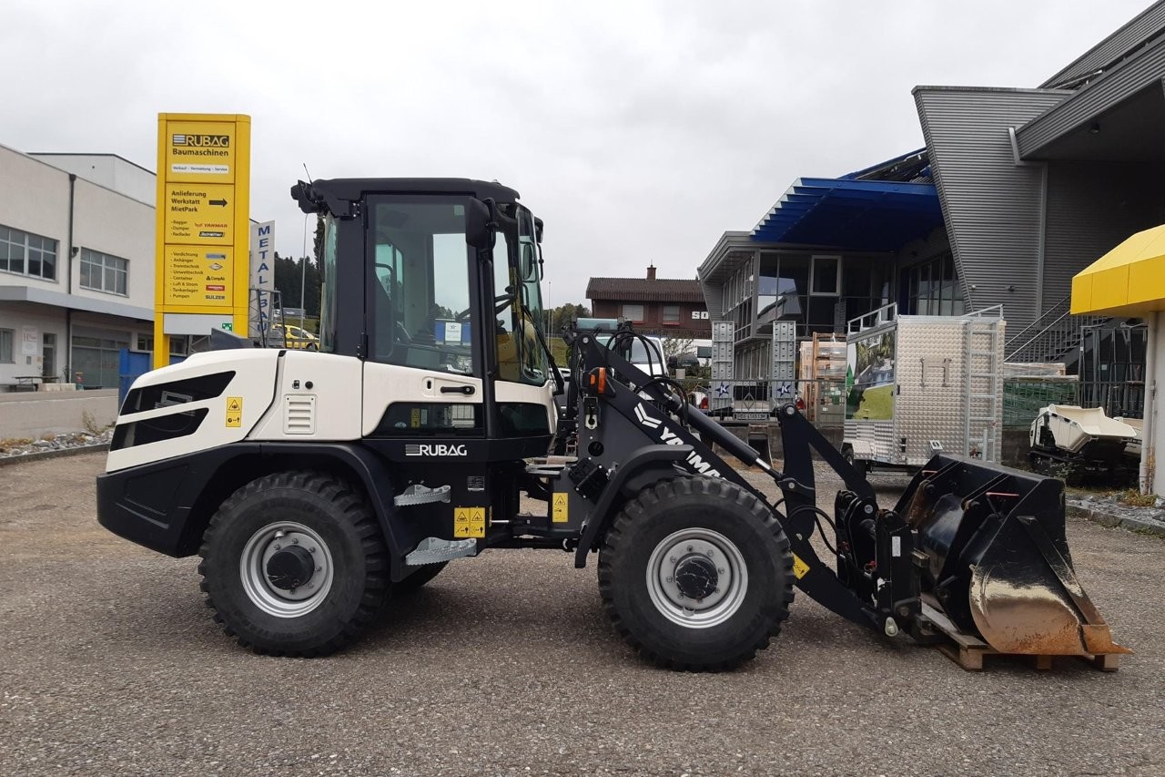 RUBA4336_2758731 vehicle image