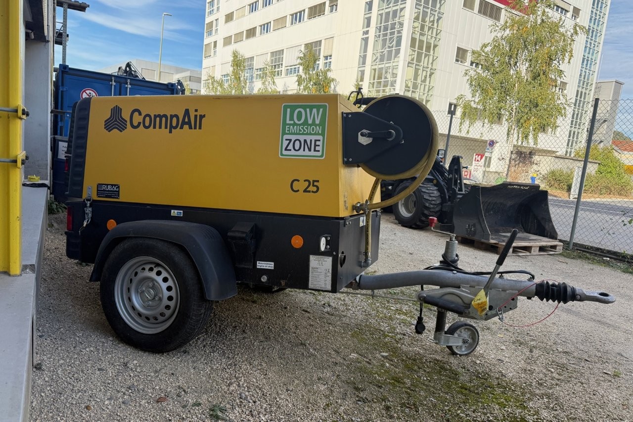 RUBA4336_2773995 vehicle image