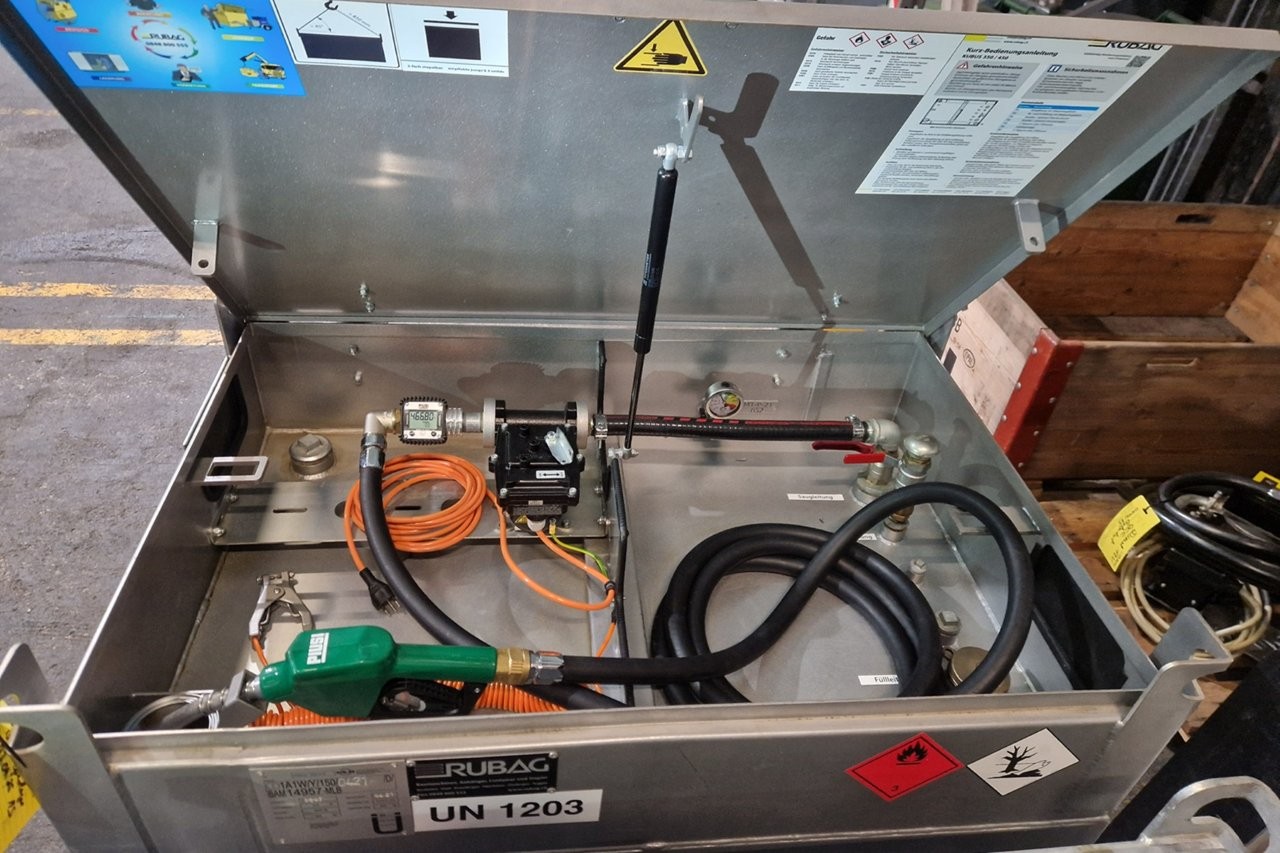 RUBA4336_2800928 vehicle image