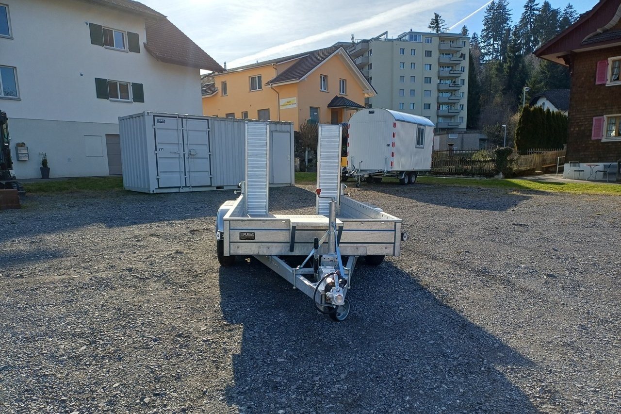 RUBA4336_2836064 vehicle image