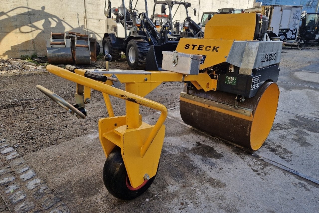 RUBA4336_2865977 vehicle image