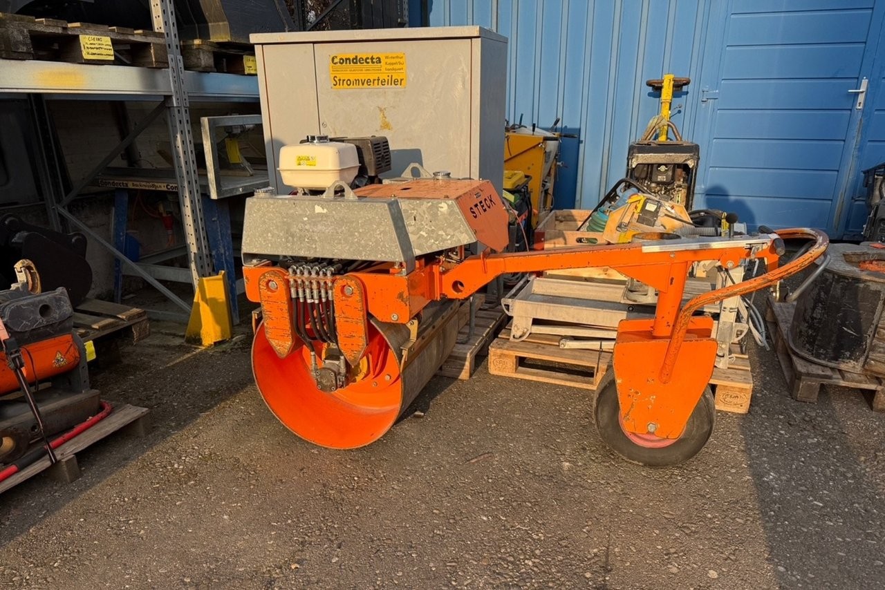 RUBA4336_2883887 vehicle image