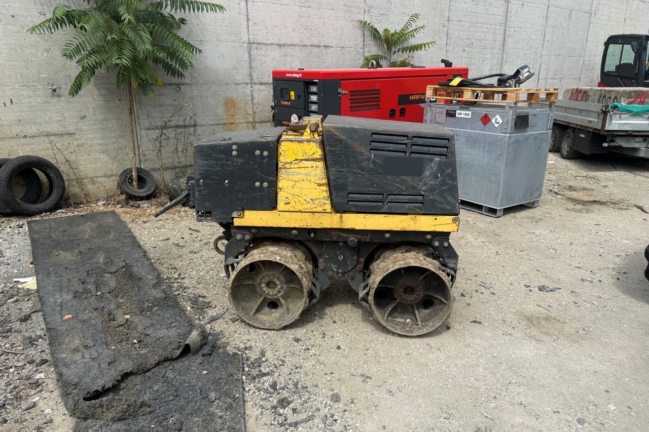 RUBA4336_3005481 vehicle image