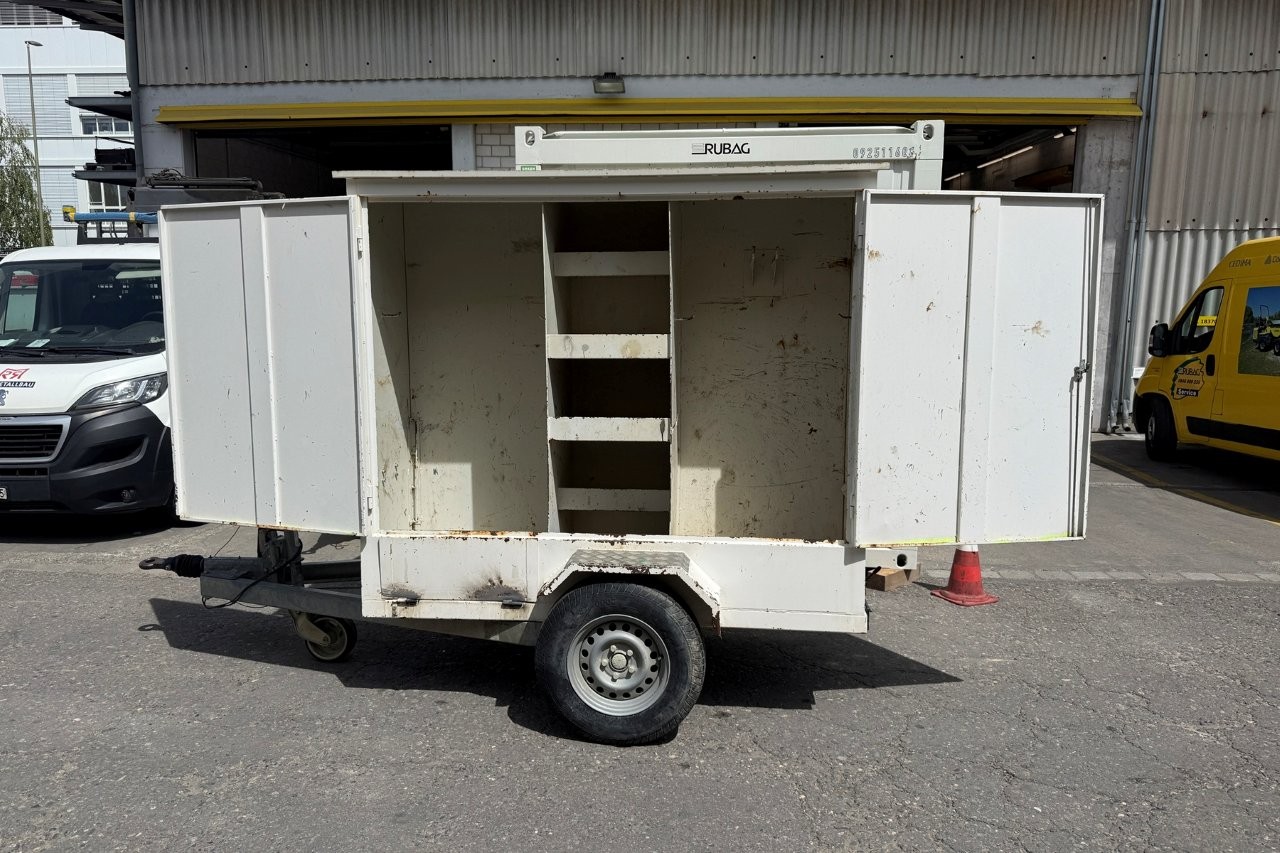 RUBA4336_3005477 vehicle image