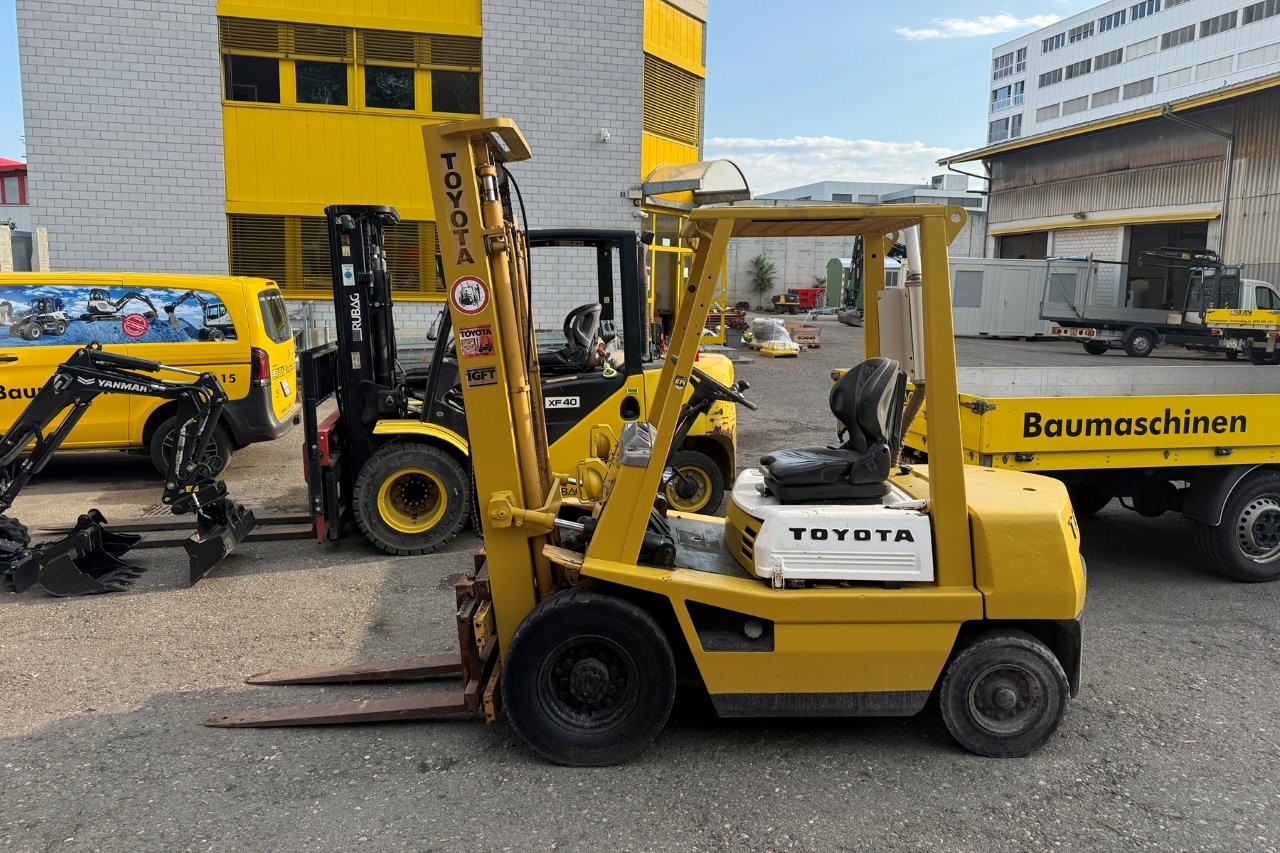 RUBA4336_3005478 vehicle image
