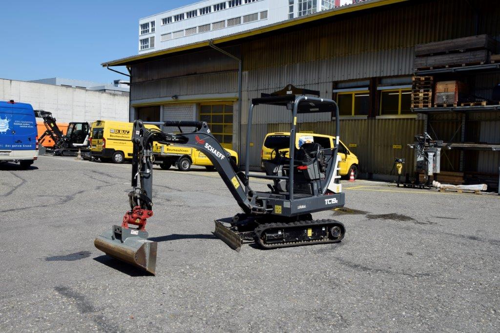RUBA4336_2612946 vehicle image