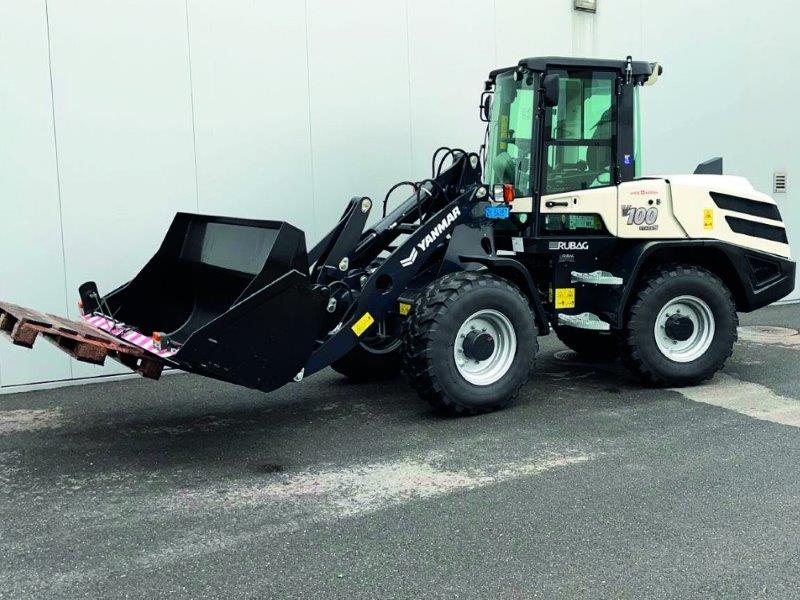 RUBA4336_2612954 vehicle image