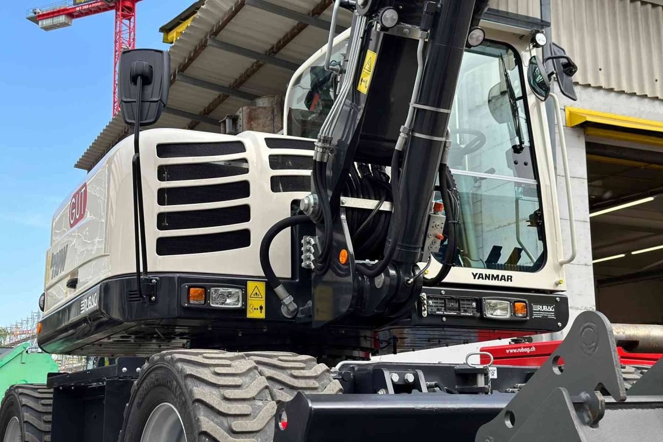 YANMAR B110W mobile excavator | RUBAG Construction machines