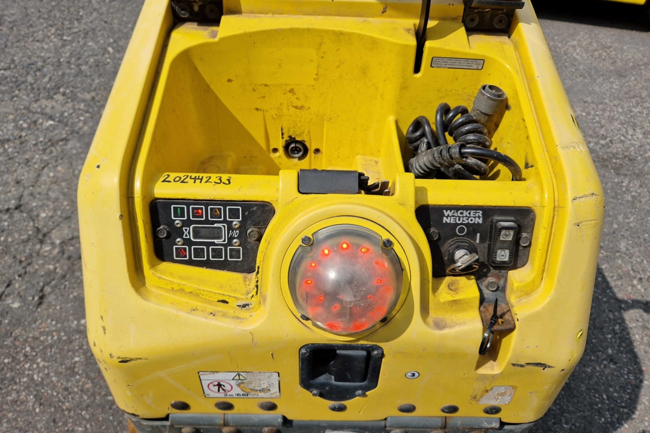 WackerNeuson_Grabenwalze_RT82SC2