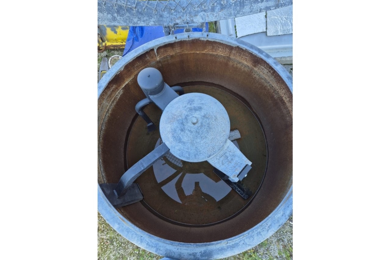 RUBAG Zwangsmischer RZ500 von oben Deckel offen