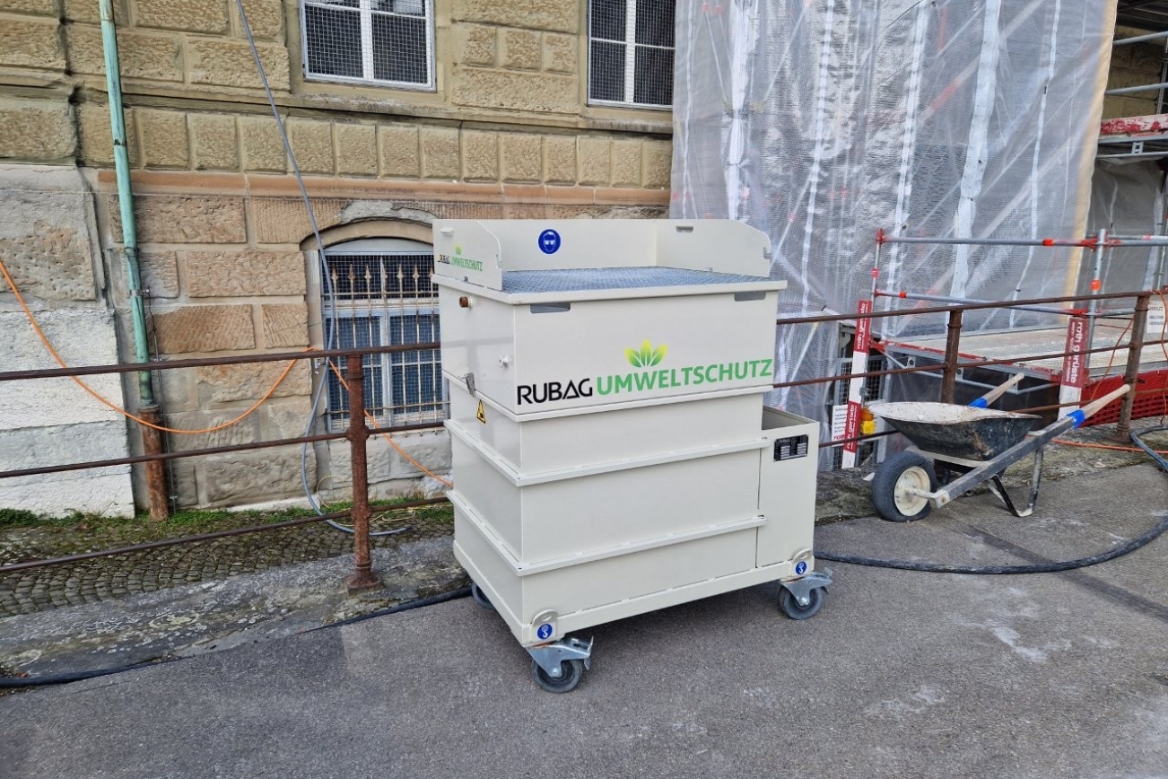 RUBAG Kombi 0.3 m3 von vorne