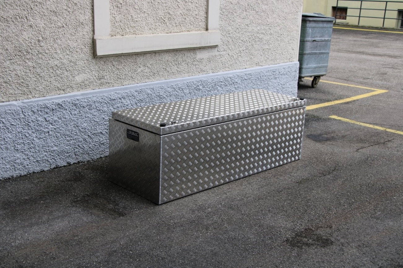 RUBAG Werkzeugkiste RC1800 Basic geschlossen