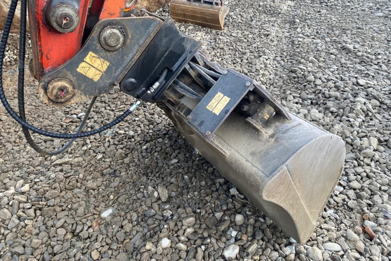 EUROCOMACH ES 950 TR Raupenbagger vSchwenklöffel