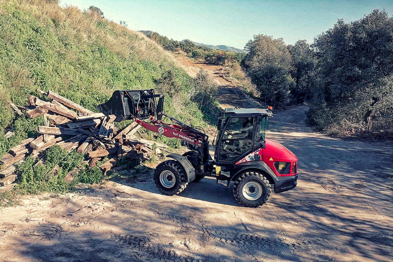 YANMAR Radlader V8e Elektroradlader Elektrolader mit Heckgewicht