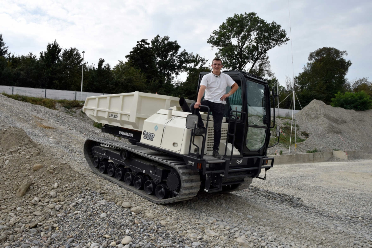 YANMAR Raupendumper C50R