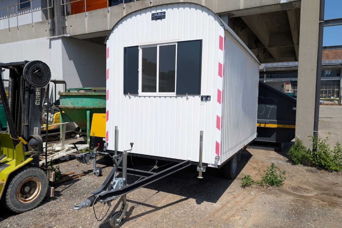 RUBAG Bauwagen A350E von vorne