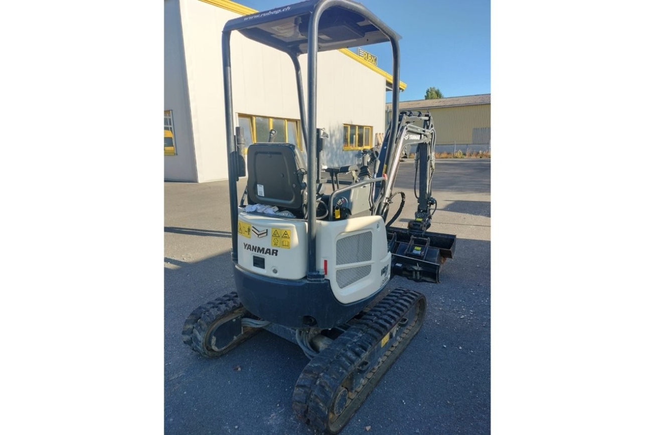 YANMAR Raupenbagger ViO17-1 von hinten rechts