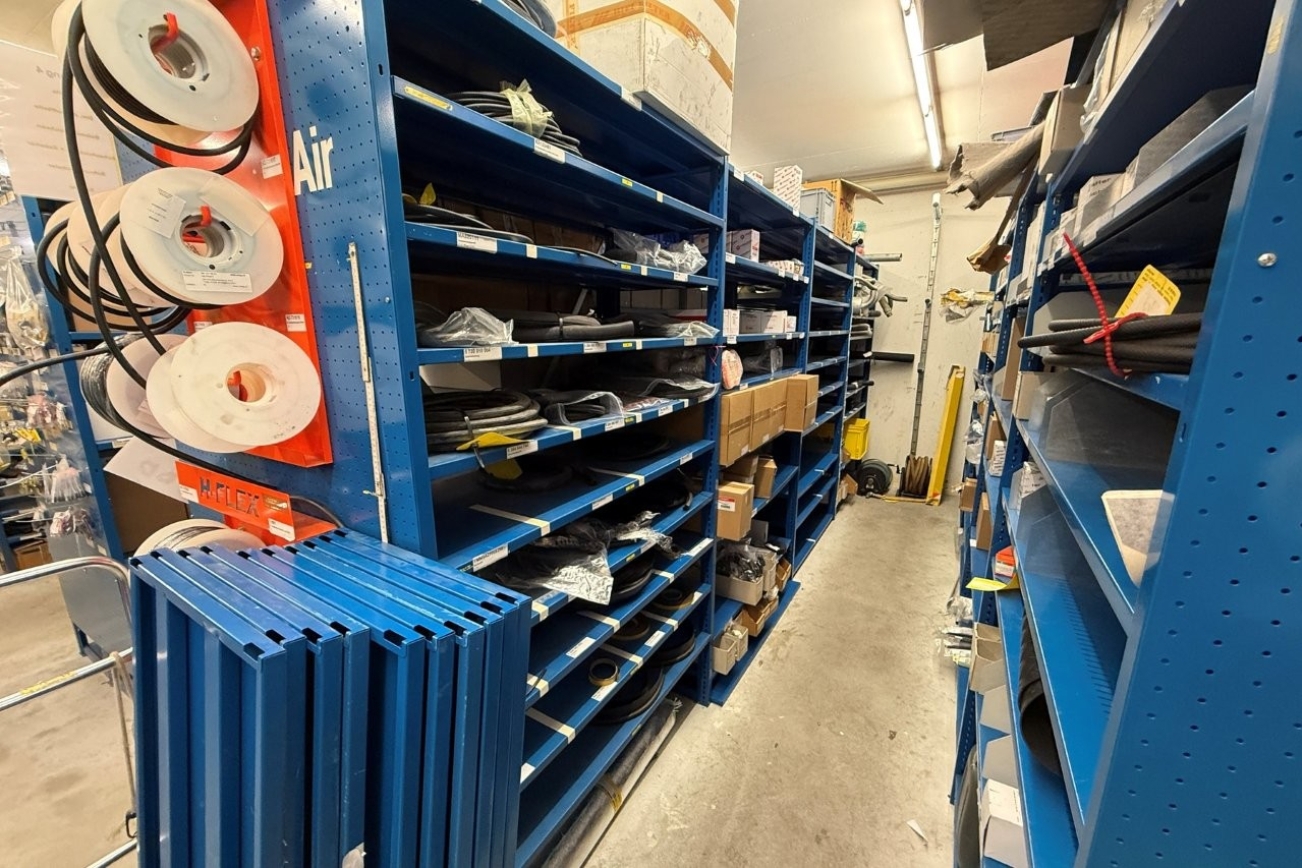 LISTA Fachbodenregale
