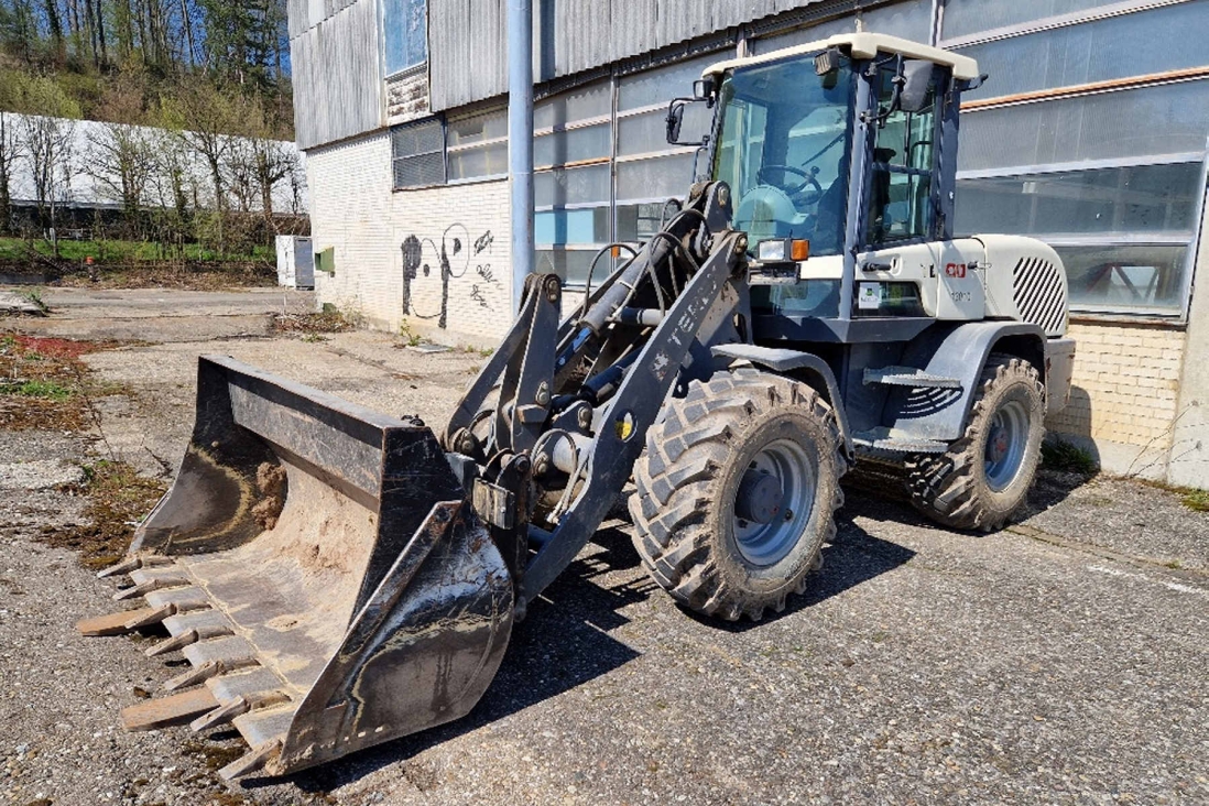 TEREX Radlader TL100 FL von vorne links