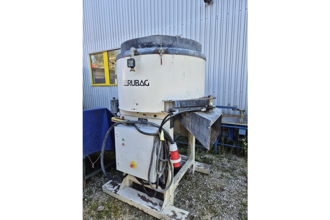 RUBAG Zwangsmischer RZ500 von der linken Seite