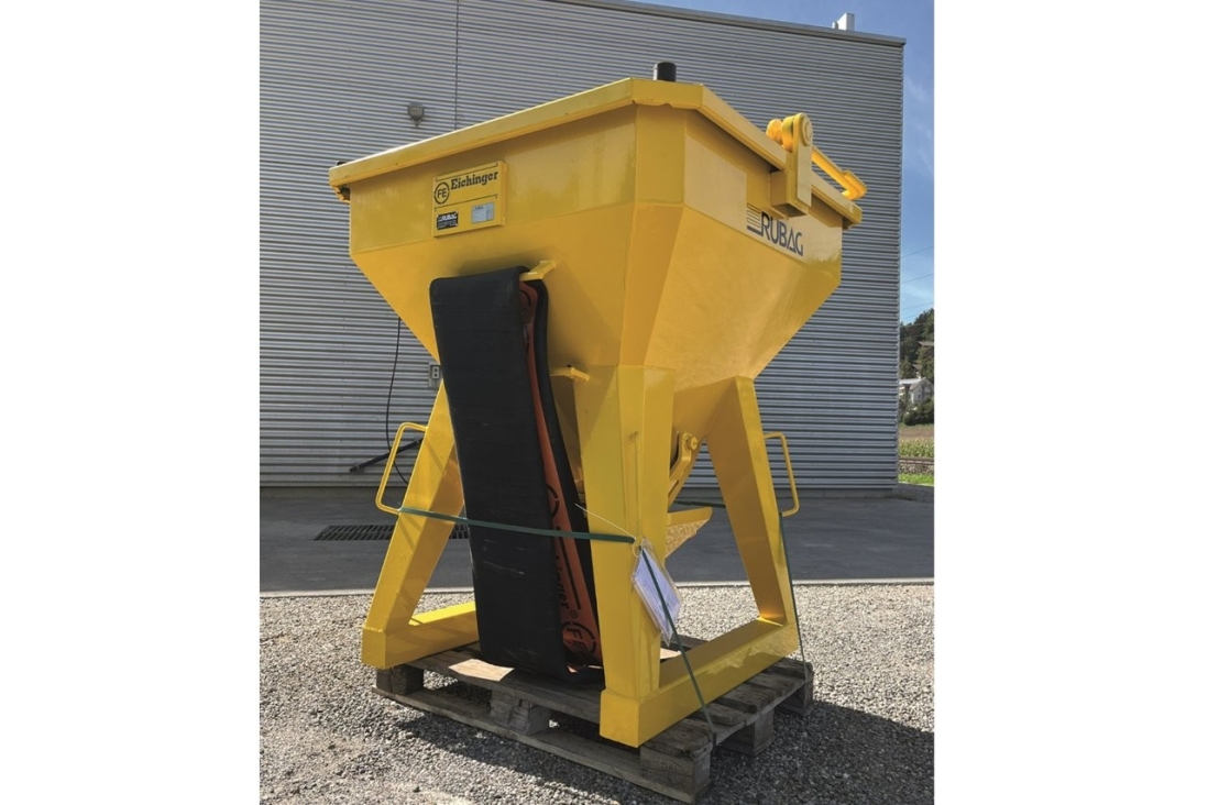 RUBAG Betonkübel BQSA 1500 von der Seite in gelb