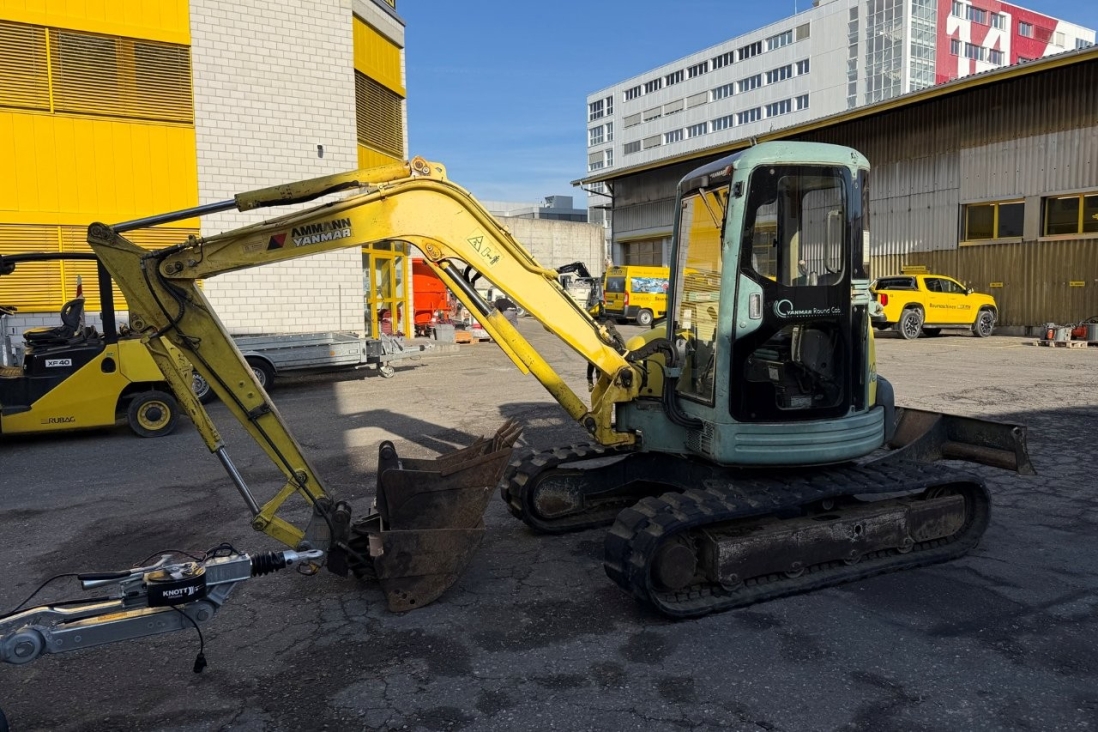 YANMAR AMMANN Raupenbagger VIO50-1 V von der linken Seite