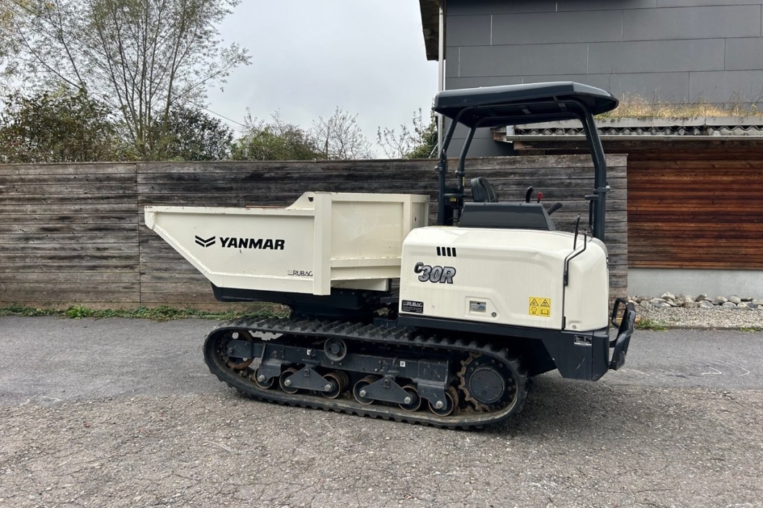 YANMAR Raupendumper C30R-3TV von der linken Seite