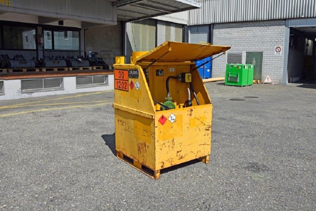 E600