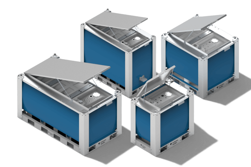 Gruppenbild AdBlue Tanks freigestellt mit Schatten